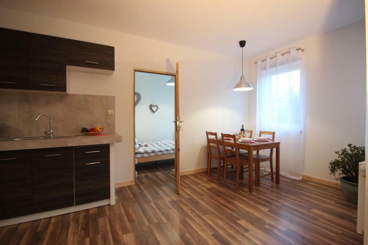 Apartdebki Odargowo Exterior photo